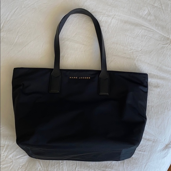 Mark Jacobs Tote Bag - Picture 2 of 14